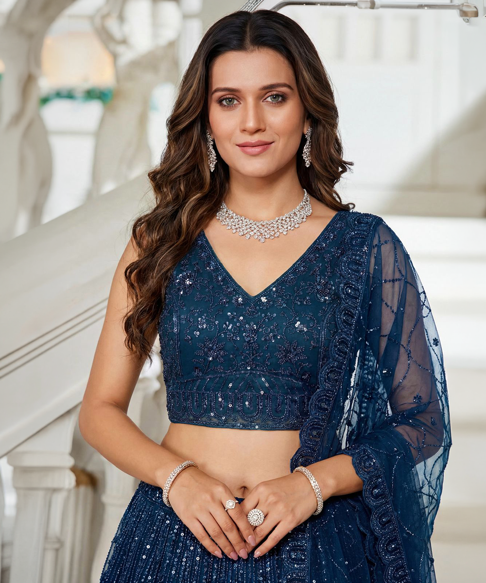Blauer Designer Net Lehenga Choli mit Handstickerei