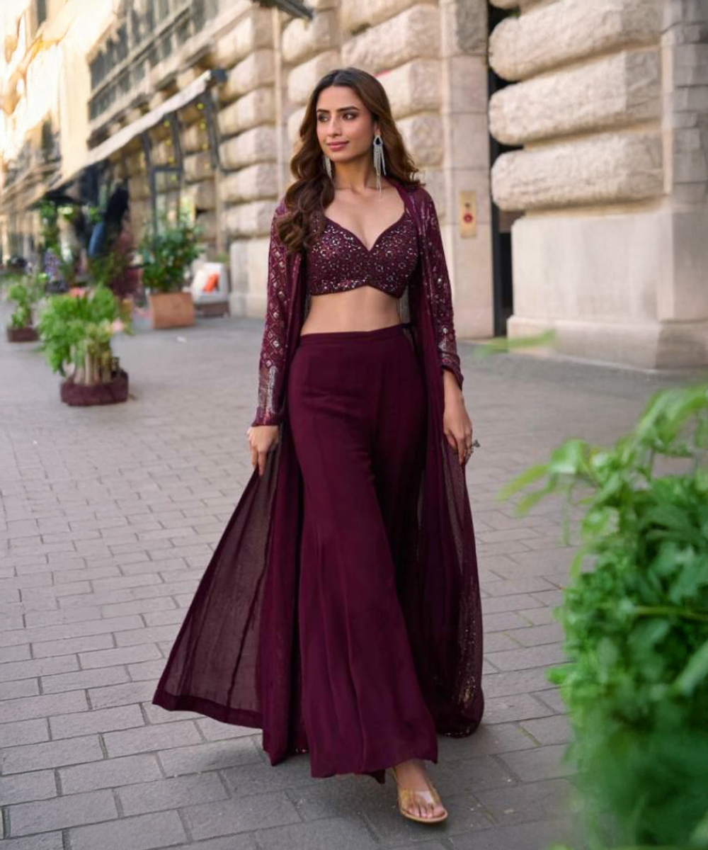 Indo Western Georgette Lehenga in Beere mit Palazzo