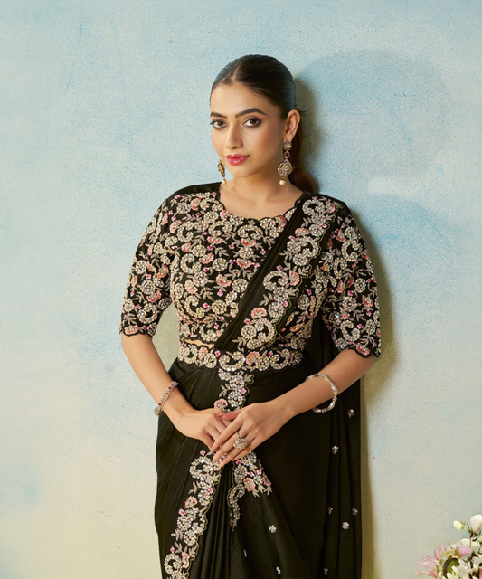Dunkeloliv Mahotsav Odyssey Satin-Seide Designer Saree