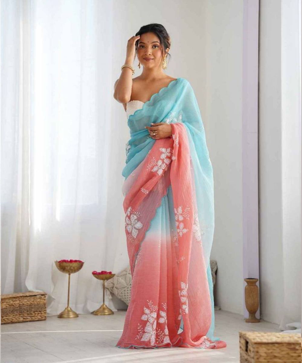 Hellblau & Rosé – Georgette Saree mit Stickerei