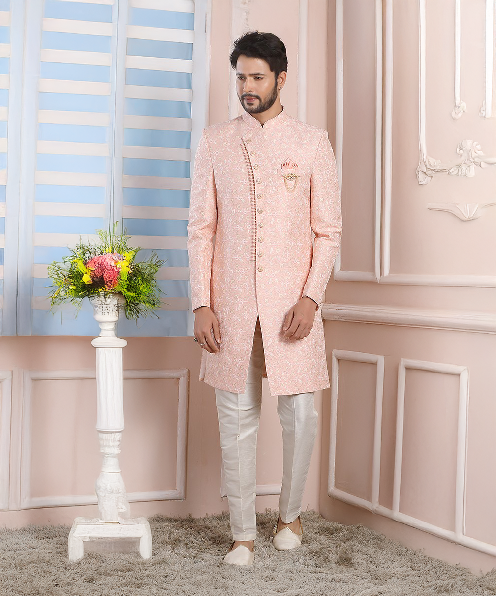 Roséfarbener Jacket mit goldenen Knöpfen Desiwear