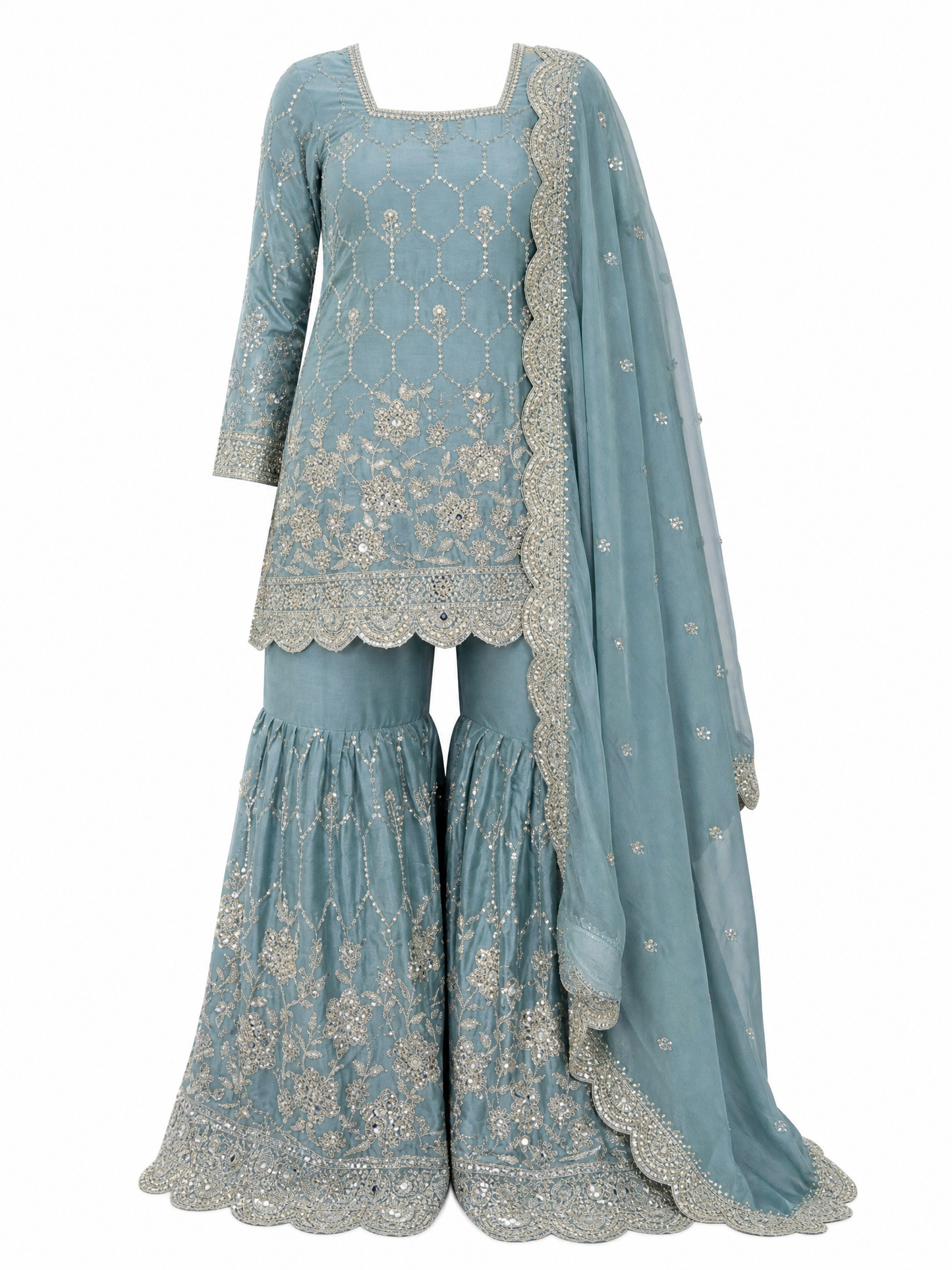 GMY Silk Sharara-Set mit Stickerei in mehreren Farben