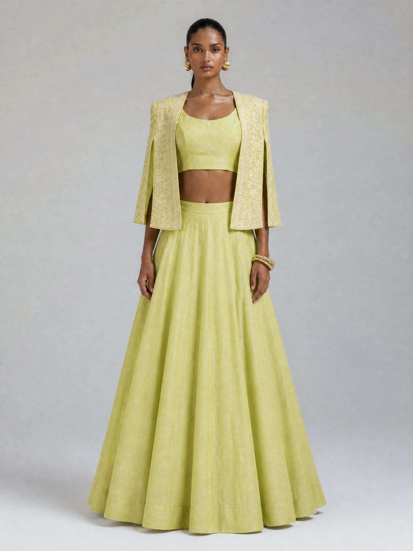 Allnen Crush Lehenga Choli – Sequin & Stickerei Collection
