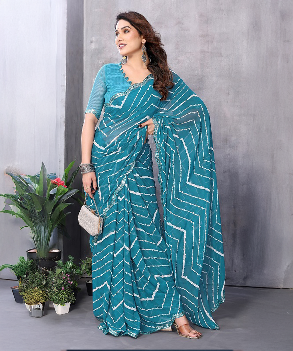 Eleganz in Hellblau im Georgette Saree