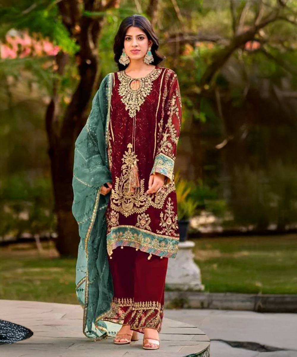 Rotes Salwaar Kameez mit Grüner Dupatta aus Georgette Desiwear
