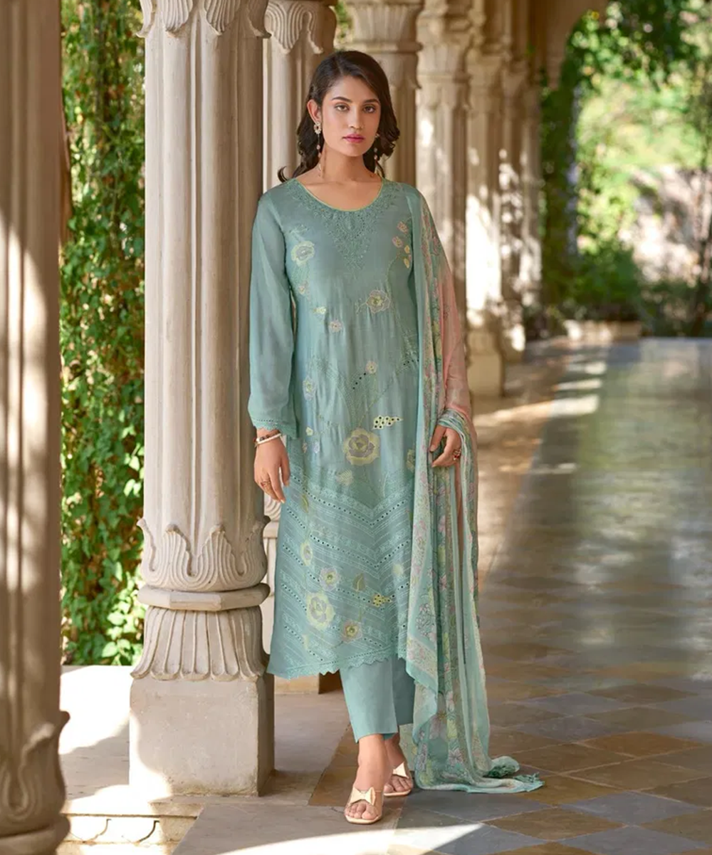 Helltürkises Salwar Kameez mit Blumenmuster aus Masleen — Helltürkis — Sofort lieferbar