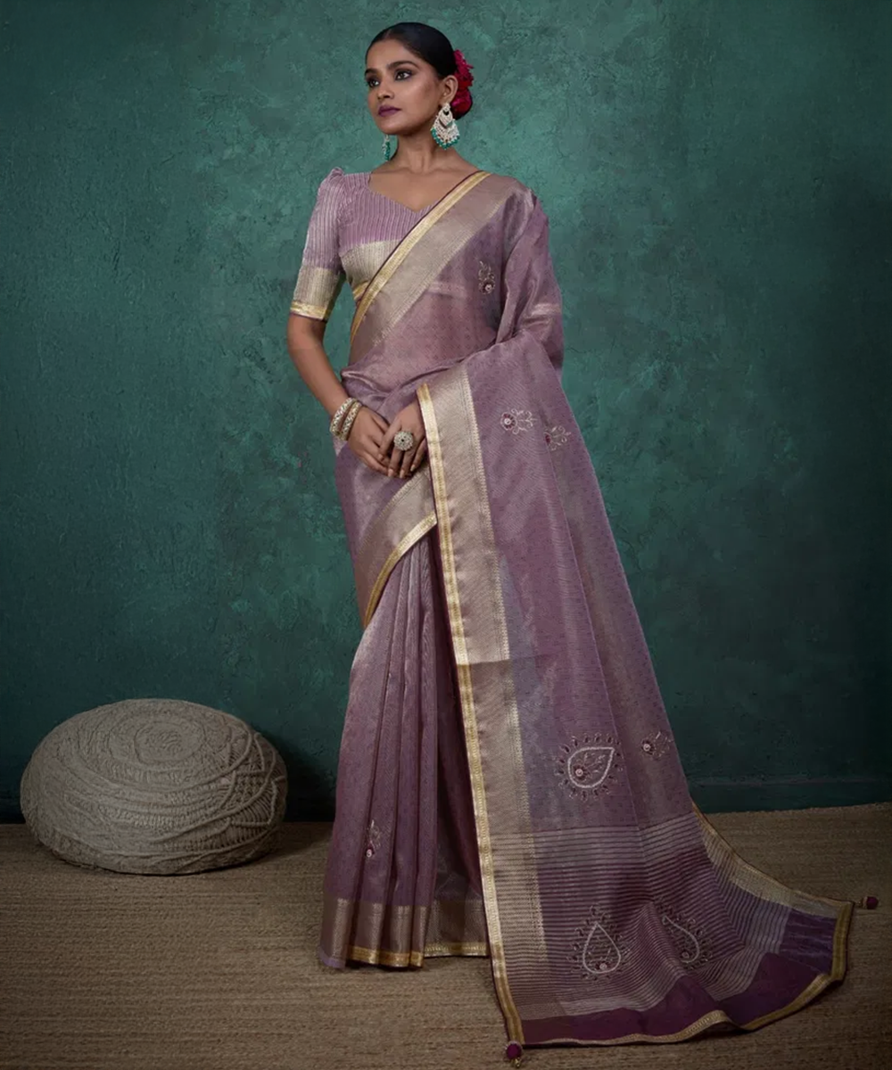 Pastel Lilanes Saree mit Traditionelles Muster aus Linen - Desiwear
