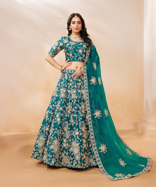 Türkiser Lehenga mit hochwertigen gesticktem Muster Desiwear